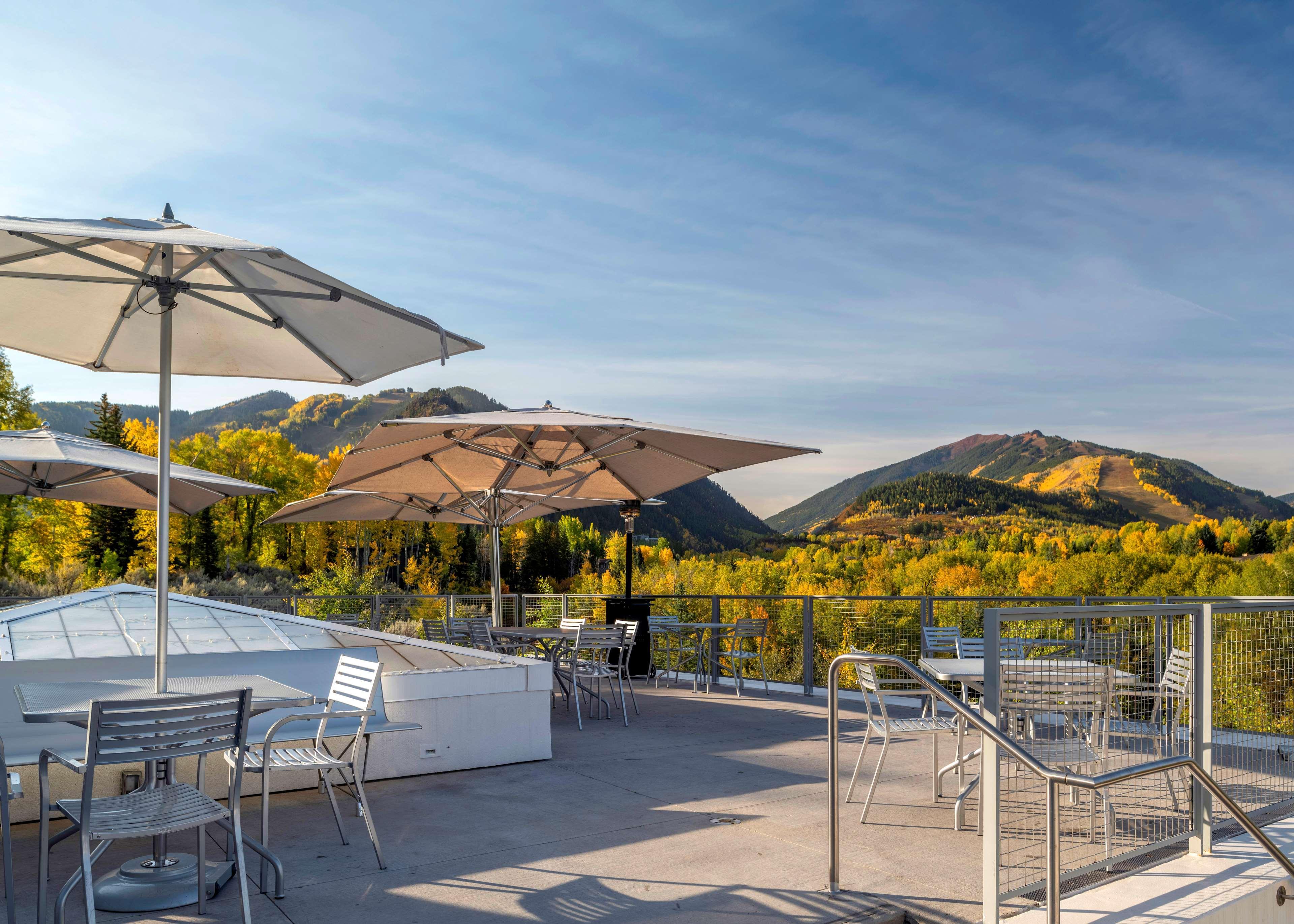 Aspen Meadows Resort Exterior photo