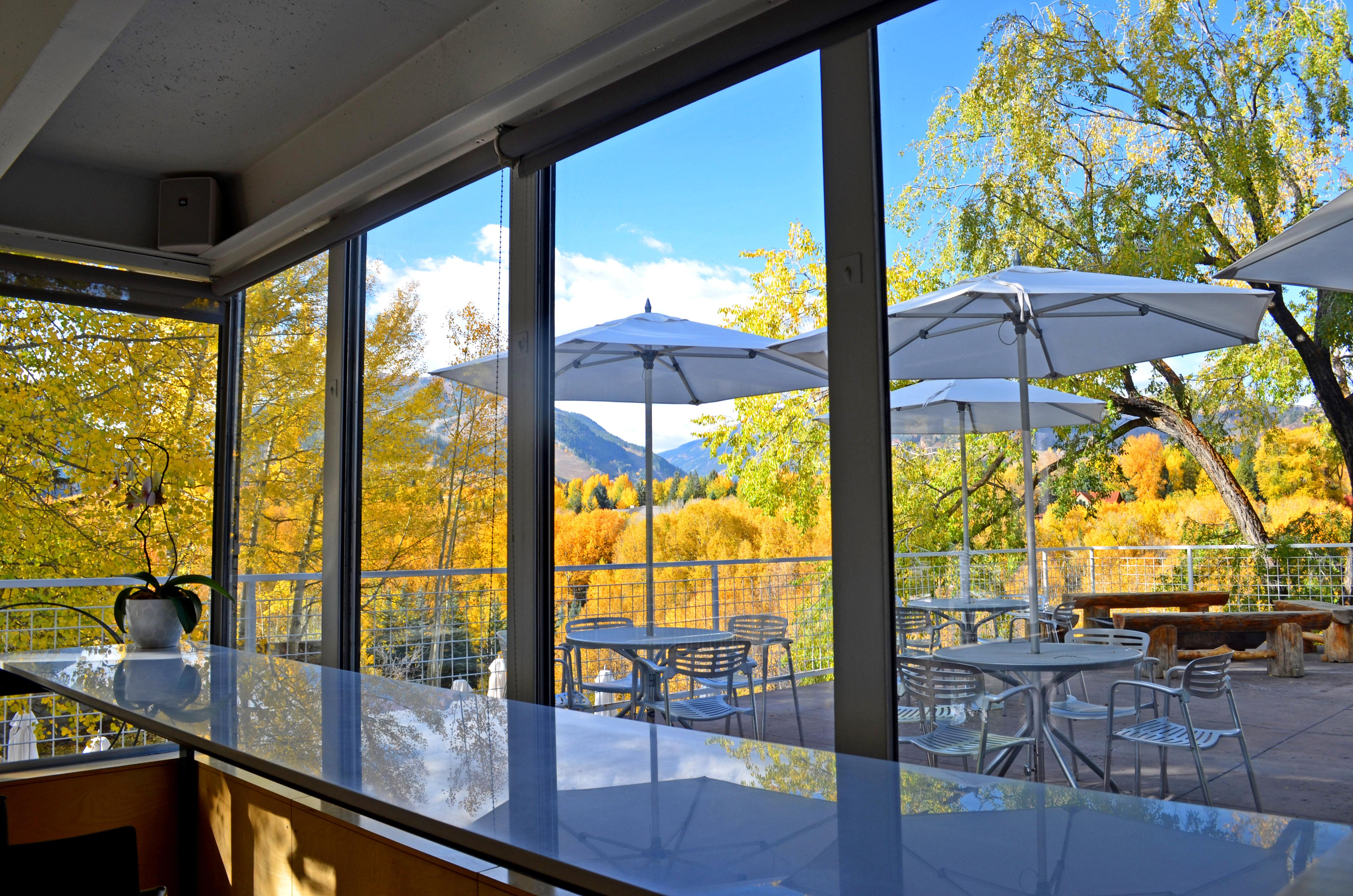 Aspen Meadows Resort Exterior photo
