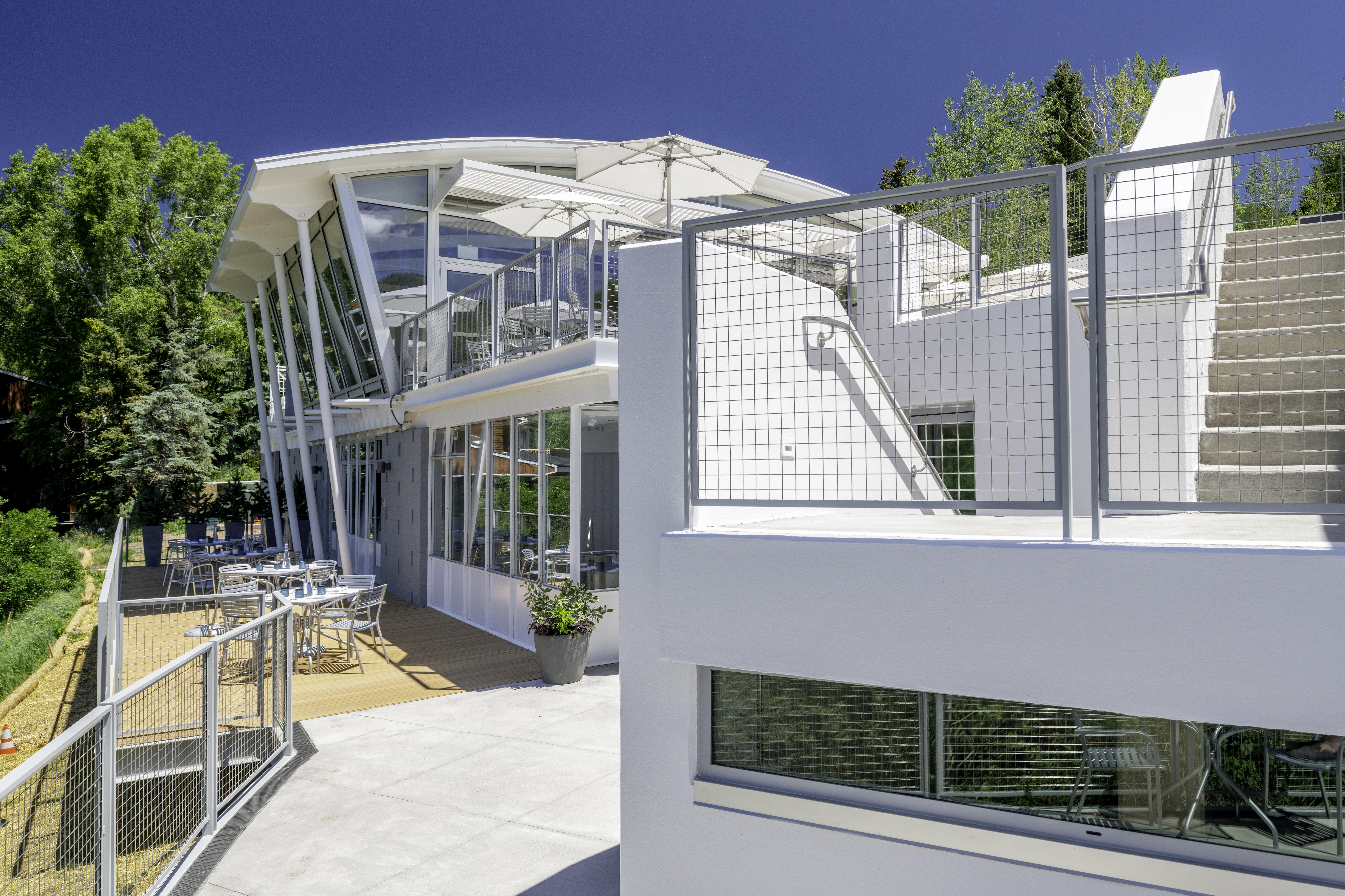 Aspen Meadows Resort Exterior photo
