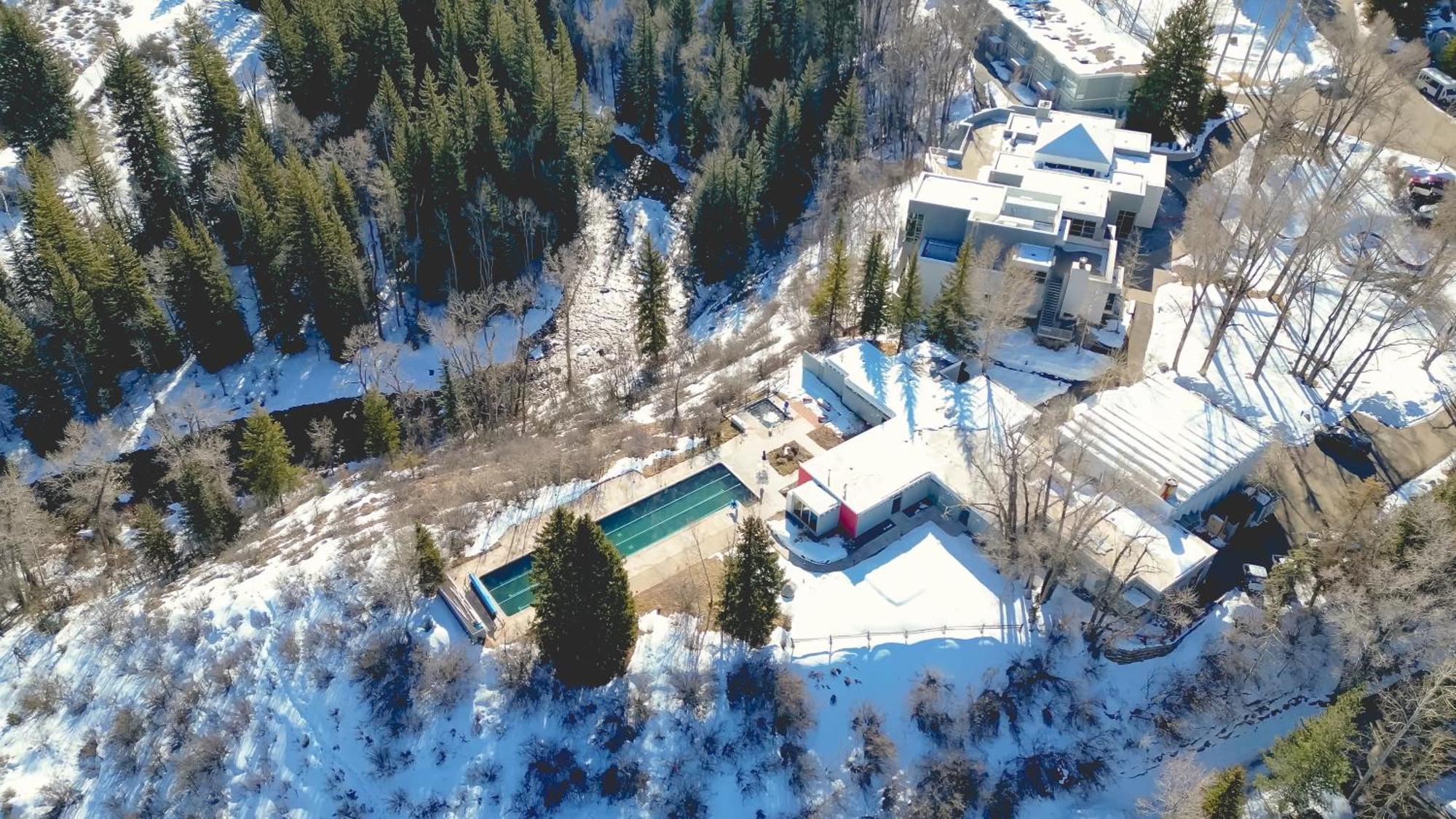 Aspen Meadows Resort Exterior photo
