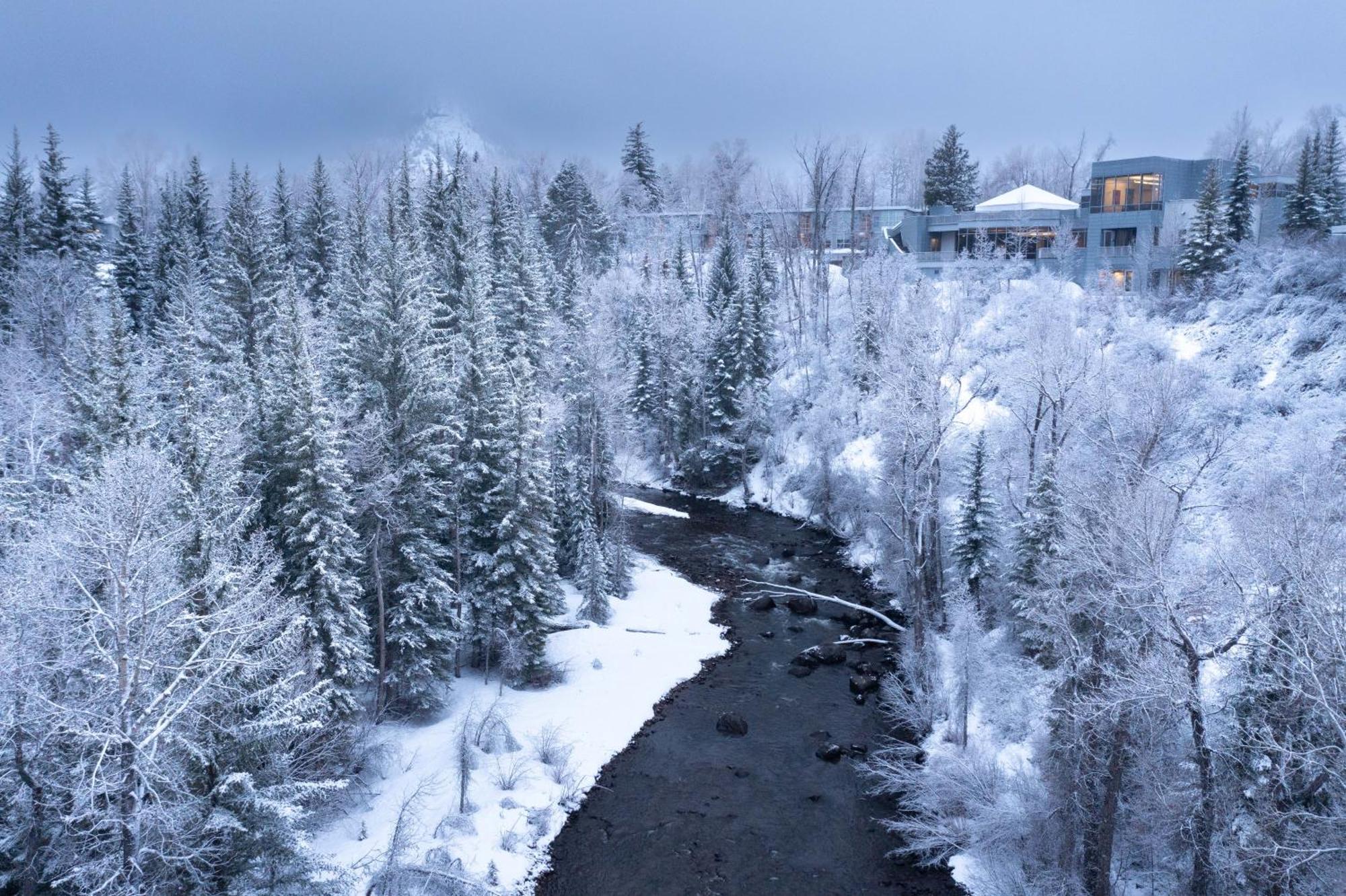 Aspen Meadows Resort Exterior photo